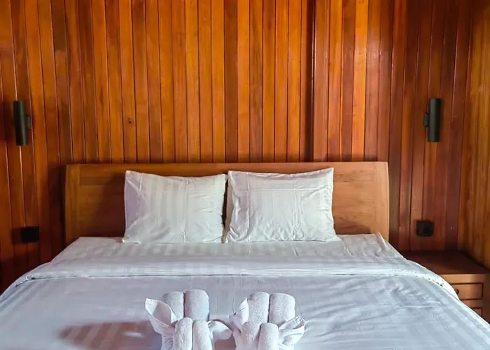 Bed & Breakfast Wooden Village Gayang *